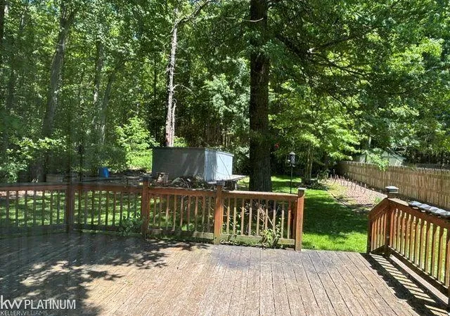 2nd image of 9083 Island Dr, Clay, MI 48001 | MLS# 58050207896