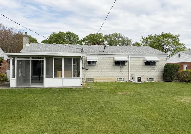 2nd image of 14165 Alexander, Livonia, MI 48154 | MLS# 81026022959