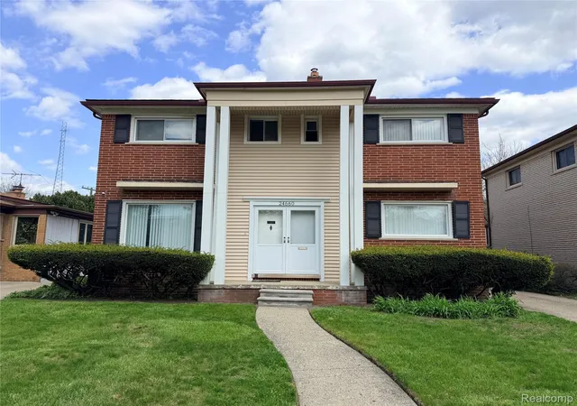 Photo 1 of Single family home for sale at 24660 Manistee St, Oak Park, MI 48237 | MLS# 20261035600 | Listing updated on 2026-07-06