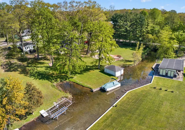 Photo 3 of Single family home for sale at 61486 Donald Roadway W, Vandalia, MI 49095 | MLS# 69026022991 | Listing updated on 2026-07-31