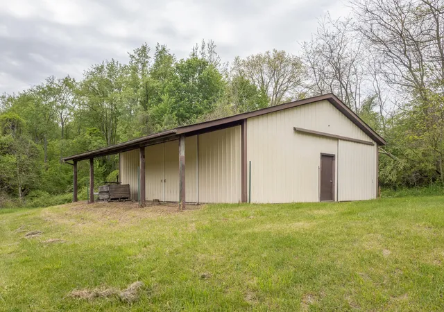 3rd image of 59021 County Road 215, Lawrence, MI 49064 | MLS# 69026022997