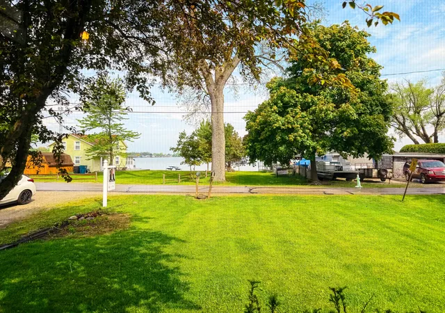 5th image of 5175 Pleasant Valley Rd, Manitou Beach, MI 49253 | MLS# 81026022999