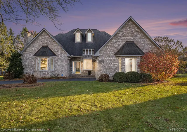 Photo 2 of Single family home for sale at 3972 Chevron Dr, Highland, MI 48356 | MLS# 20261035671 | Listing updated on 2026-08-30