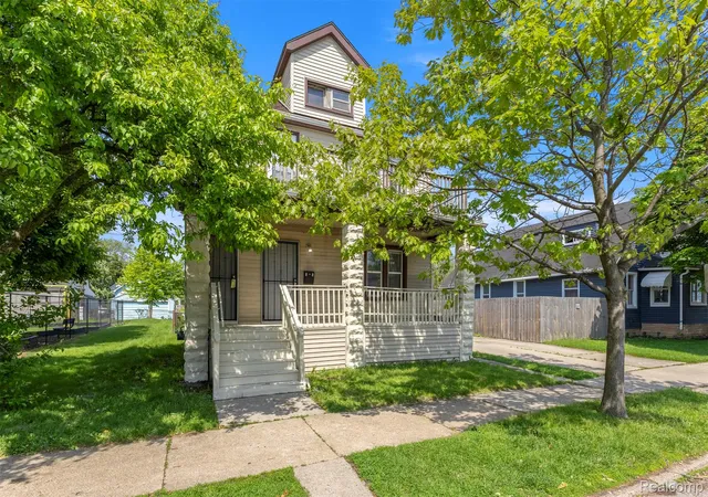 Photo 2 of Single family home for sale at 63 Stoner St, River Rouge, MI 48218 | MLS# 20261035675 | Listing updated on 2026-08-13