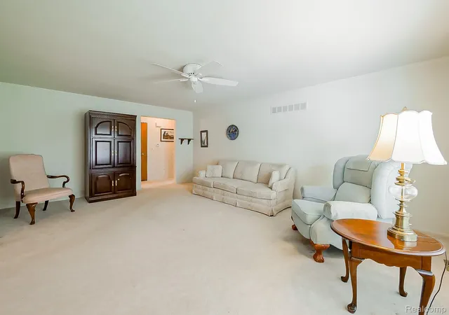 Listing Photo 2 - Condo for sale in building located at 38663 Cypress Mdw Dr, Clinton Township, MI 48036