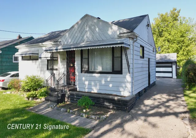 1st image of 1847 Barks St, Flint, MI 48503 | MLS# 5050207960