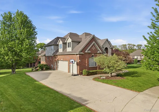 Photo 3 of Single family home for sale at 7305 Acadia Ct, Washington, MI 48095 | MLS# 20261035701 | Listing updated on 2026-07-06