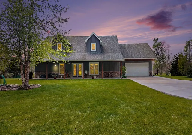 2nd image of 7572 Tucker Ln, Jackson, MI 49201 | MLS# 55026023064
