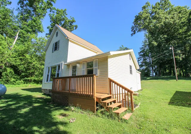 Photo 3 of Single family home for sale at 16620 Church St, Marcellus, MI 49067 | MLS# 68026023087 | Listing updated on 2026-08-20