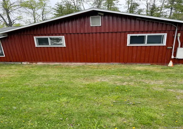 Homes for sale in Hubbard Lake, MI | 5136 Hardwood Trl, Hubbard Lake, MI 49747 | MLS# 20261035772