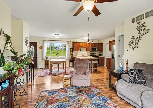 Photo 3 of Single family home for sale at 1001 Isabella Vista Dr, Weidman, MI 48893 | MLS# 79080068384 | Listing updated on 2026-08-29