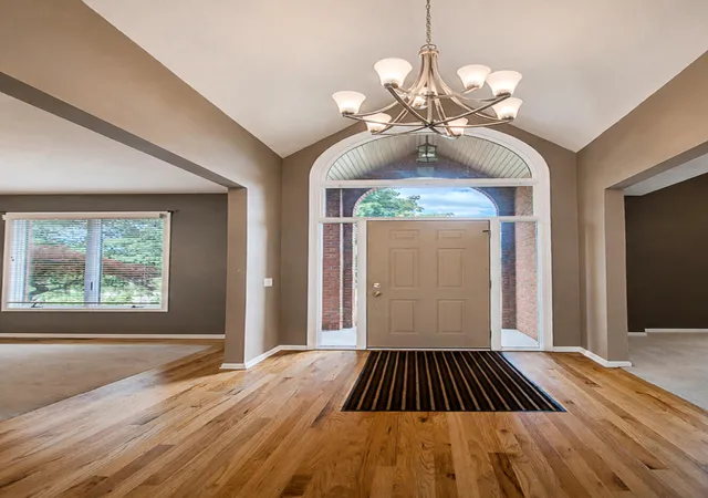 Photo 4 of Single family home for sale at 146 Summerfield Ct SW, Grandville, MI 49418 | MLS# 65026023102 | Listing updated on 2026-09-18