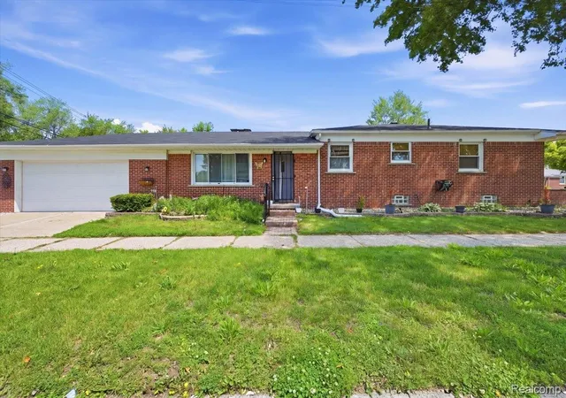 Homes for sale in Dearborn Heights City Wayne, MI | 8271 Arnold St, Dearborn Heights City Wayne, MI 48127 | MLS# 20261035848