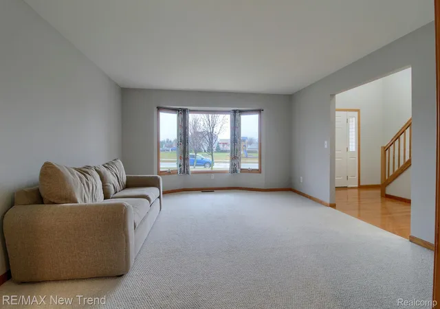 5th image of 508 Heartwood Ln, Saline, MI 48176 | MLS# 20261035958