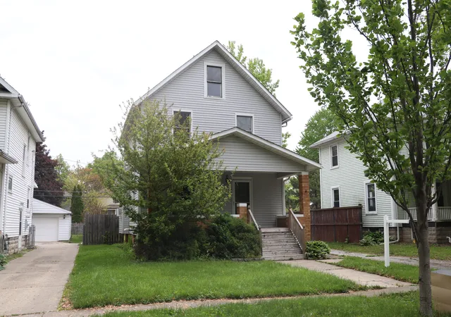 Homes for sale in Monroe, MI | 421 E 6th St, Monroe, MI 48161 | MLS# 81026023224