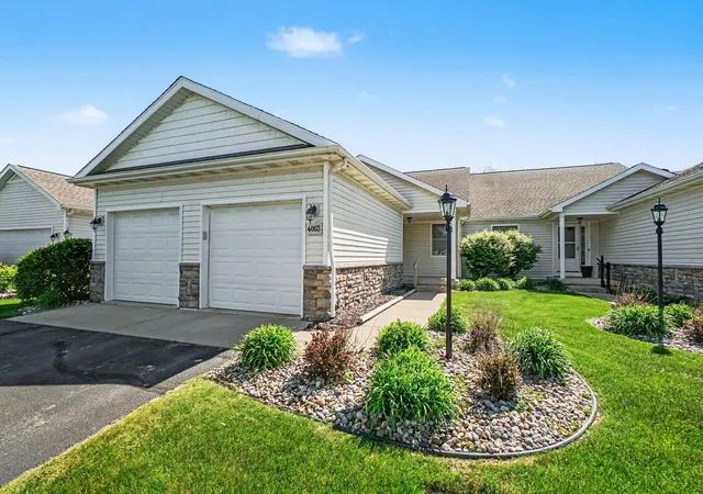 1st image of 4003 Eastbridge Rd, Stockbridge, MI 49285 | MLS# 81026023234