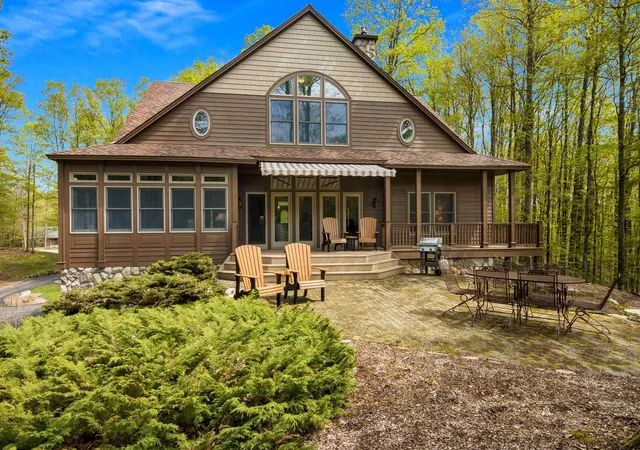 3rd image of 5582 Troon North, Bellaire, MI 49615 | MLS# 78080068427