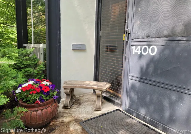 Homes for sale in Detroit, MI | 1400 Joliet Pl, Detroit, MI 48207 | MLS# 20261036108