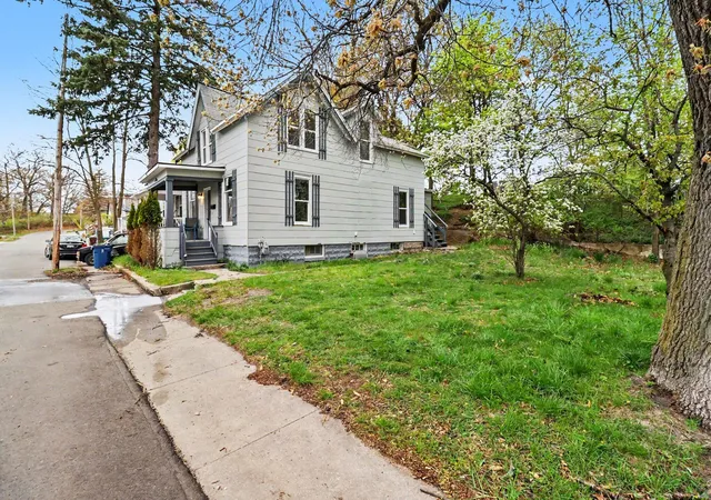 Homes for sale in Manistee City Manistee, MI | 280 6th Ave, Manistee City Manistee, MI 49660 | MLS# 67026023284