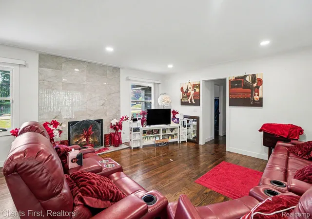 image of 27531 Bell Rd, Southfield, MI 48034 | MLS# 20261036122