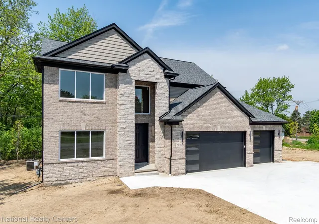 3rd image of 2828 S Livernois Rd, Rochester Hills, MI 48307 | MLS# 20261036130