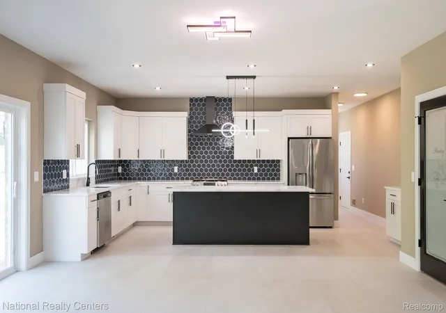 5th image of 2828 S Livernois Rd, Rochester Hills, MI 48307 | MLS# 20261036130
