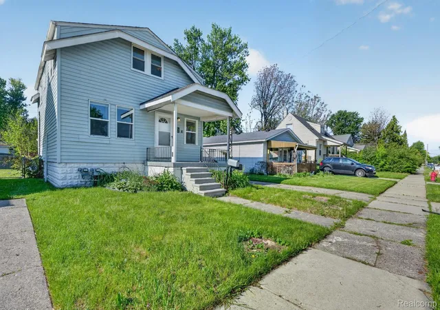 Photo 2 of Multi family home for sale at 453 Manatee Ave, Hazel Park, MI 48030 | MLS# 20261036190 | Listing updated on 2026-07-07