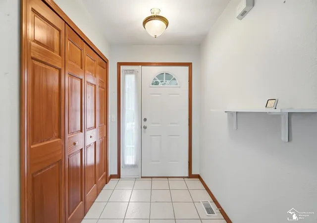 4th image of 786 Santa Fe Ct, Temperance, MI 48182 | MLS# 57050208151