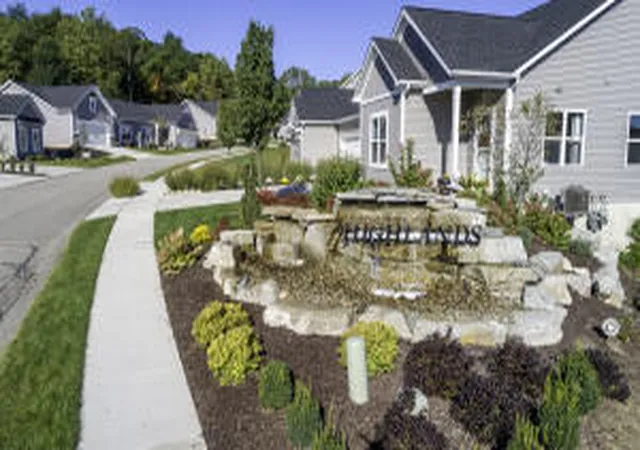 2nd image of 1399 Ctr Hl Rd SE, Lowell, MI 49331