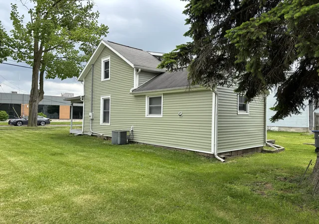 Homes for sale in Sturgis, MI | 202 N Clay St, Sturgis, MI 49091 | MLS# 68026023401