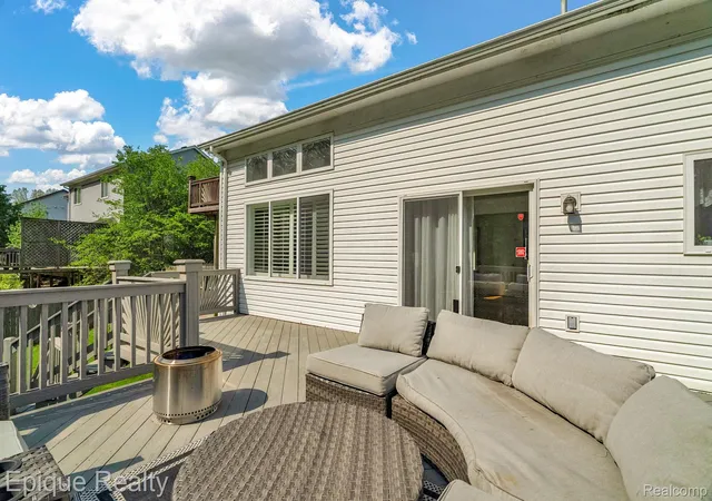 Homes for sale in Grand Blanc, MI | 8239 Loon Ln, Grand Blanc, MI 48439 | MLS# 20261036360
