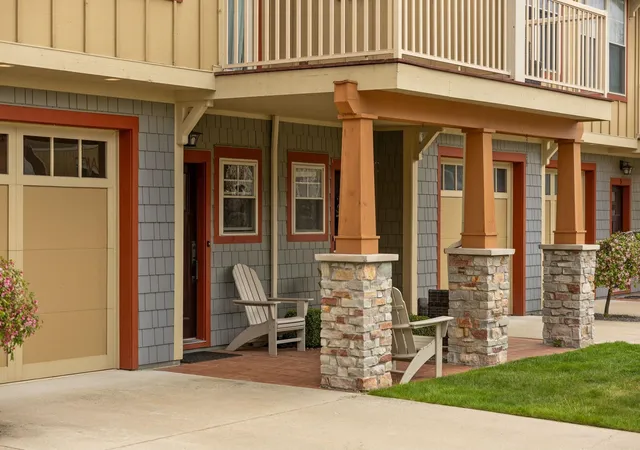 2nd image of 13800 S W Bay Shore Dr, Traverse City, MI 49684