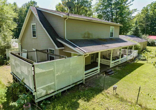 Photo 3 of Single family home for sale at 6970 Wickert Rd, Hale, MI 48739 | MLS# 77080068465 | Listing updated on 2026-08-19