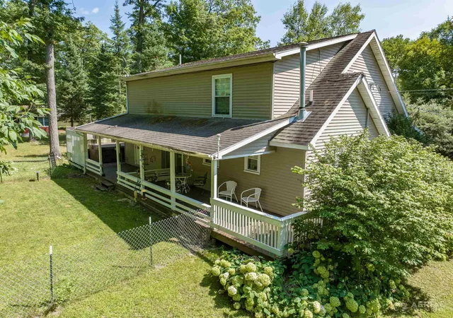 Photo 4 of Single family home for sale at 6970 Wickert Rd, Hale, MI 48739 | MLS# 77080068465 | Listing updated on 2026-08-19