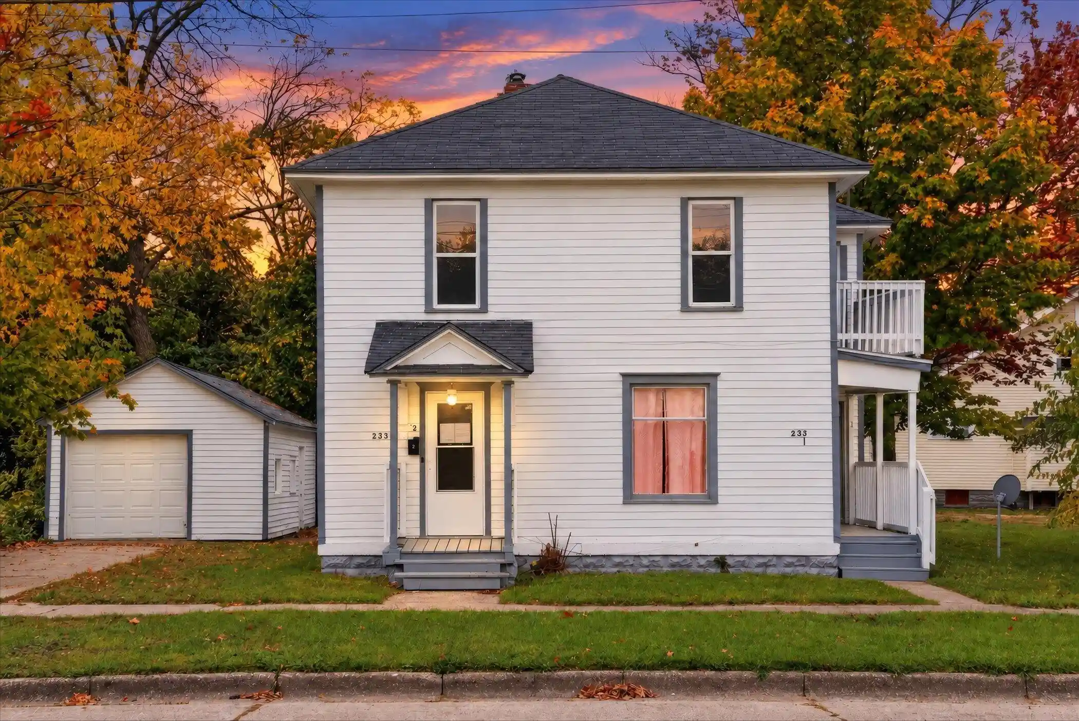 Multi family home for sale at 233 Delaware Ave, Muskegon, MI 49442 | MLS# 65026023462