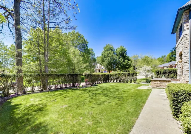 Photo 3 of Single family home for sale at 2287 Autumn Ridge, Saint Joseph, MI 49085 | MLS# 69026023466 | Listing updated on 2026-09-18