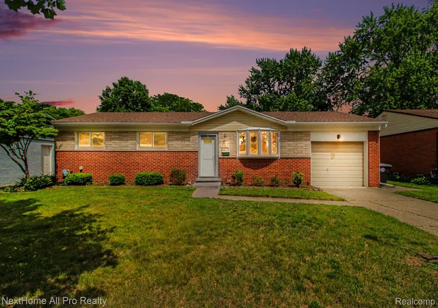 Photo 1 of Single family home for sale at 14242 Park St, Livonia, MI 48154 | MLS# 20261036472 | Listing updated on 2026-07-11