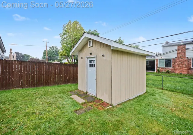 27th image of 32343 Cambridge Dr, Warren, MI 48093 | MLS# 20261036477