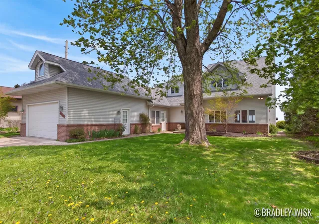 Homes for sale in Port Sanilac Village Sanilac, MI | 203 S Lake St, Port Sanilac Village Sanilac, MI 48469 | MLS# 71026023494