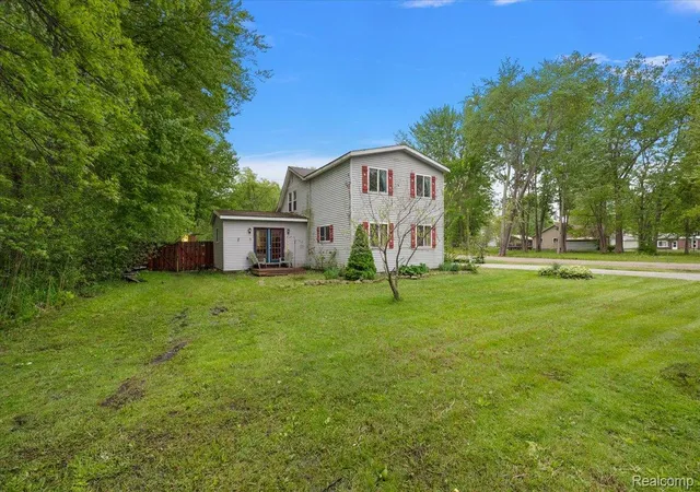 Photo 1 of Sale Pending at 3915 Fruit St, Clay, MI 48001 | MLS# 20261036512 | Listing updated on 2026-08-31