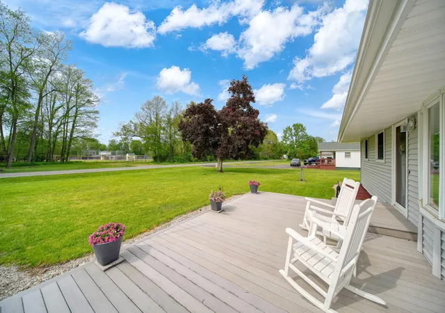 Photo 3 of Single family home for sale at 7465 Cement City Rd, Brooklyn, MI 49230 | MLS# 55026023523 | Listing updated on 2026-05-22