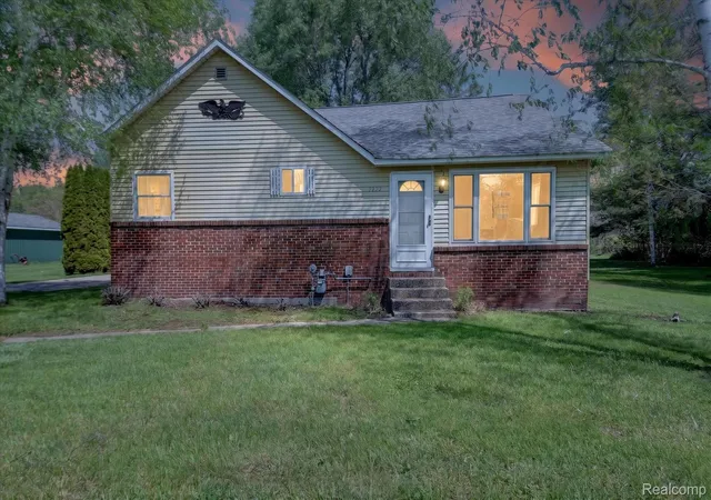 Homes for sale in Fort Gratiot Charter Township St Clair, MI | 3660 Keewahdin Rd, Fort Gratiot Charter Township St Clair, MI 48059 | MLS# 20261036549