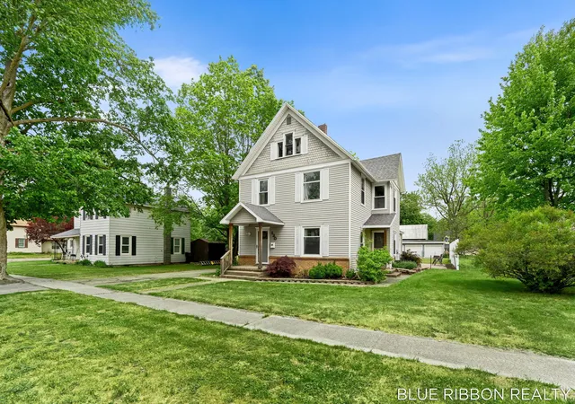 Homes for sale in Wayland City Allegan, MI | 130 W Cherry St, Wayland City Allegan, MI 49348 | MLS# 65026023549