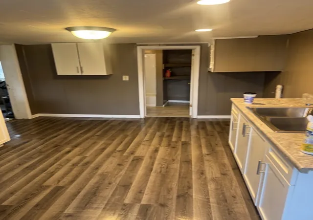 Photo 3 of Single family home for sale at 402 Oak St, Saginaw, MI 48604 | MLS# 5050208265 | Listing updated on 2026-06-03