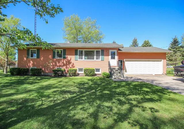 2nd image of 57436 Gearharts Landing Rd, Three Rivers, MI 49093 | MLS# 68026023579