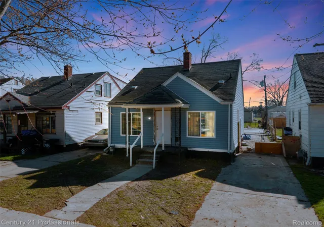 Photo 2 of Single family home for sale at 8040 Plainview Ave, Detroit, MI 48228 | MLS# 20261036614 | Listing updated on 2026-10-01
