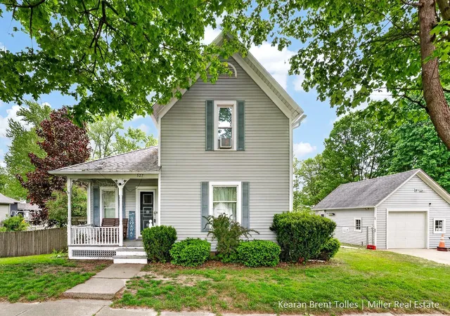Photo 3 of Single family home for sale at 527 N Boltwood St, Hastings, MI 49058 | MLS# 65026023589 | Listing updated on 2026-07-29