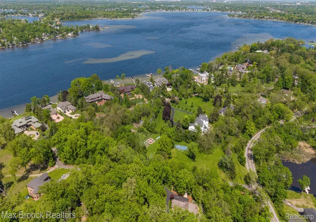 Photo 3 of Land for sale at 4785 Dow Ridge Rd, Orchard Lake, MI 48324 | MLS# 20261036645 | Listing updated on 2026-09-09