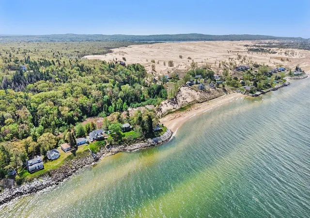 3rd image of 3053 N Lakeshore Dr, Mears, MI 49436 | MLS# 65026023598