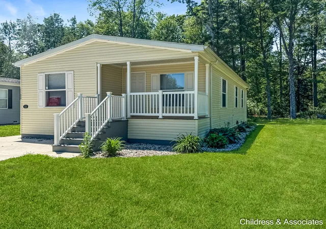 Homes for sale in Sparta Township Kent, MI | 115 San Souci Dr Nw, Sparta Township Kent, MI 49345 | MLS# 65026023610